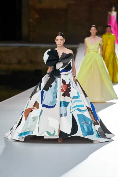 Look 68